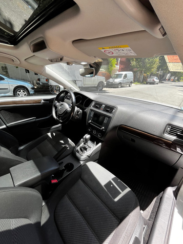 Volkswagen Vento 1.4 Comfortline 150cv At