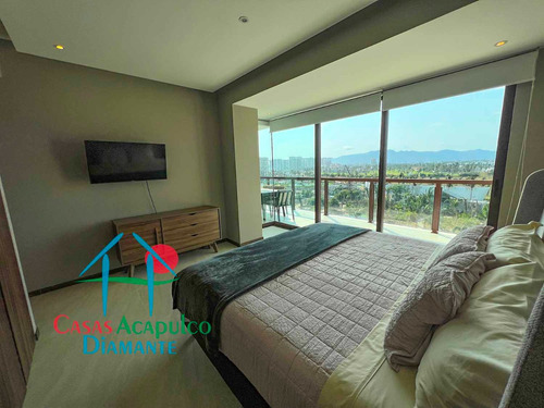 Cad La Isla Emerald F8. Terraza Con Vista A Las Áreas Comunes