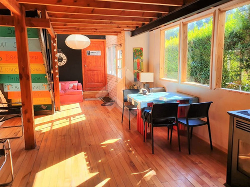 Hostal En Venta De 11 Dorm. En Pucónmcerca Playa