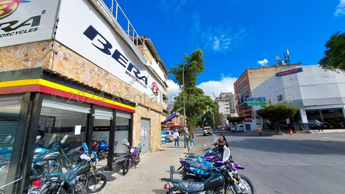 Local Comercial En Alquiler 2416197 En Los Chaguaramos