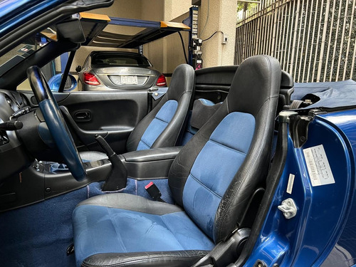 Mazda Mx-5 Convertible 2d 1999 Com 14,000 Millas