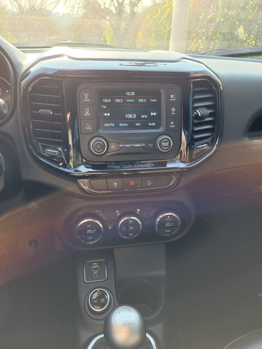 Imagen 18 de 20 de Fiat Toro 2017 2.0 Freedom 4x4