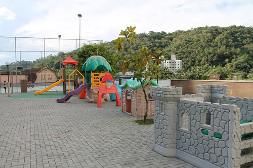 Imagem 12 de 19 de Apartamento 2 Dormitórios Em Blumenau À 700 Metros Do Centro! - 35711632v