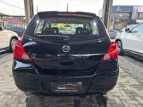 Nissan Tiida 1.8 SL 16V FLEX 4P MANUAL
