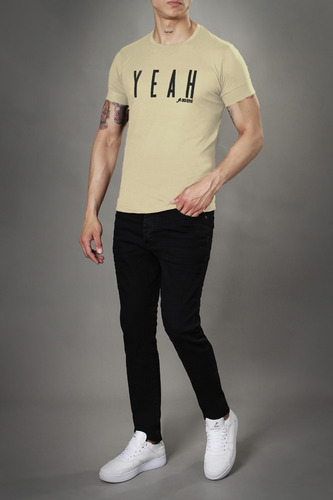 Imagen 2 de 2 de Remera Estampada Yeah Hombre No End 37877
