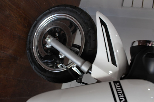 Imagen 9 de 25 de Sunra Caguu Moto Electrica 3000w Repartoc/baulera Scooter