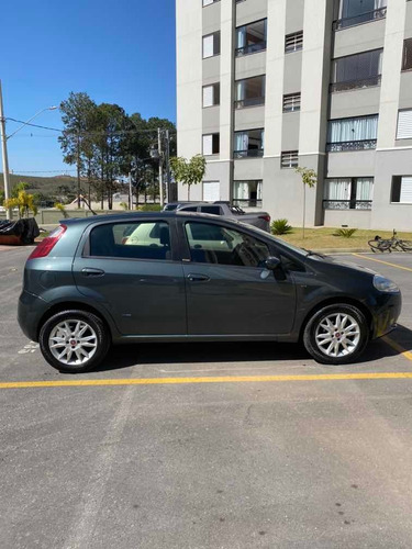 Fiat Punto 2011 1.6 16v Essence Flex 5p