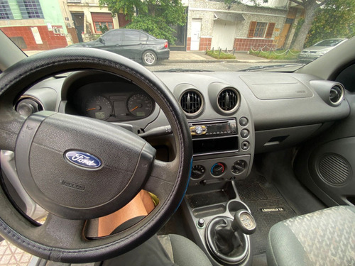 Ford Fiesta 1.6 Ambien. Plus