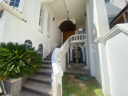 Casa En Venta En Fracc. Misiones Ii, Chihuahua, Chih.