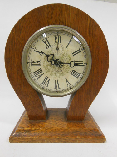 Antigo Relógio De Mesa Rubinick Modelo Ferradura Wood 20cm (Usado)