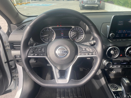 Imagen 11 de 15 de Nissan Sentra Exclusive 2021 En Excelentes Condiciones