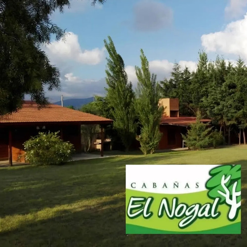 Cabañas El Nogal En Villa Parque Siquiman