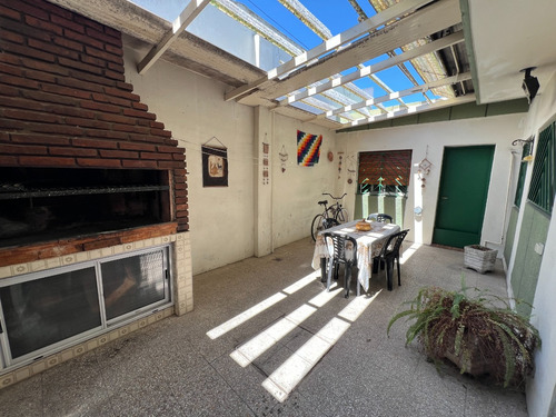 Casa 4 Ambientes Apto Credito