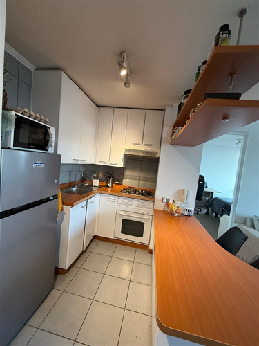 Departamento Arriendo 1d/1b En Excelente Ubicación. 1est, 1b