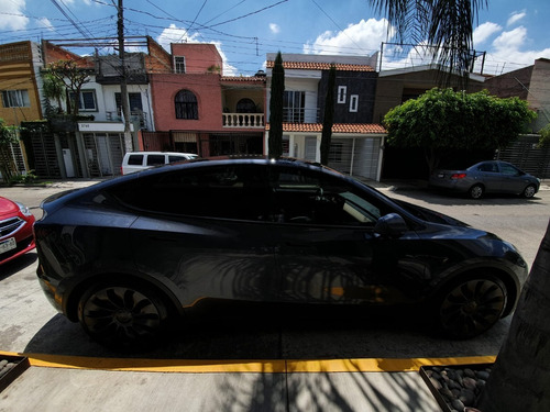 Imagen 5 de 8 de Tesla Model Y Performance 2020