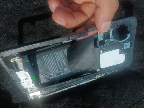 Zte Axon 40 Se Para Piezas Dañado (Usado)