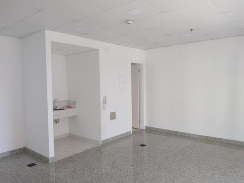 Imagem 6 de 8 de Sala, 44 M² - Venda Por R$ 375.000,00 Ou Aluguel Por R$ 1.800,00/mês - Santo Amaro - São Paulo/sp - Sa0275