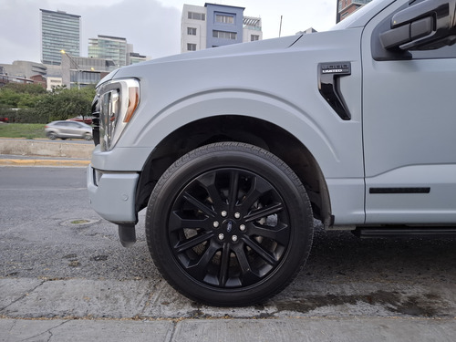 Ford Lobo LIMITED HEV 4X4