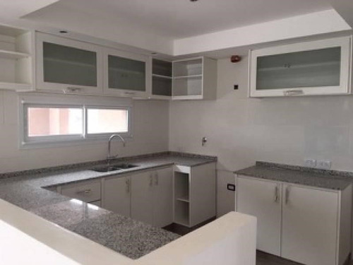 Casa Venta 5 Ambientes En Altos De Campo Grande Pilar Lote De 800 M2