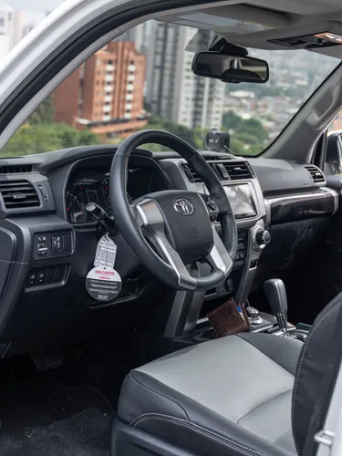 Toyota 4Runner 4.0 4Runner Sr5