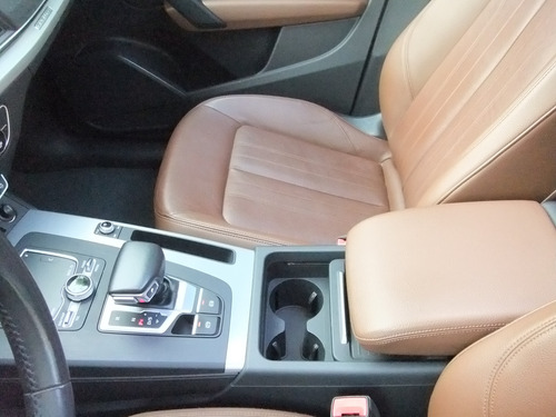 Audi Q5 2.0 L T Select Dsg