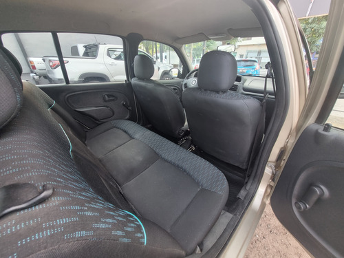 Renault Clio 1.2 Mio Confort Plus Abs Abcp