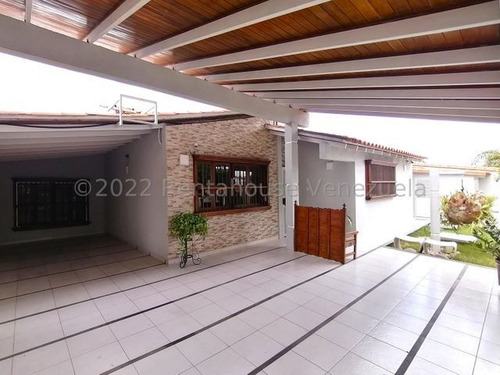 Imagen 2 de 14 de Casa En Venta Urb Barisi Este Barqto Cod22-20748 Ic