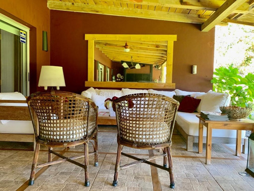 Muy Linda Casa En Rincon Del Indio-ref:3681