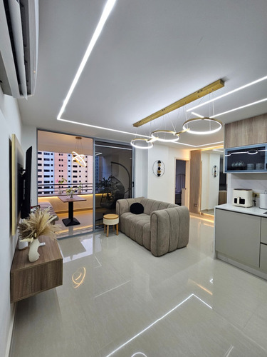 Venta De Moderno Apartamento En Resd. Aspen En La Ubr La Trigaleña - Wc
