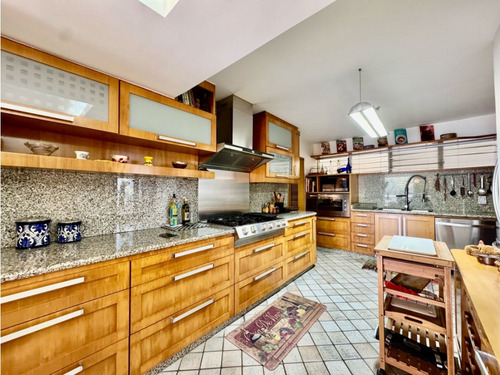 Se Vende Apto 290m2 4h+s/7b/3p La Unión