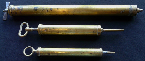 Imagen 1 de 4 de Antiguos Engrasadores De Automóvil De Bronce (los 3). 27041