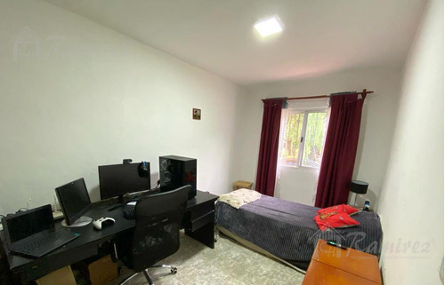 Quinta De 9 Ambientes Sobre Un Lote De 6550 M2 En Venta - Francisco Alvarez, Moreno