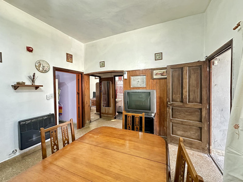 Casa De Tres Ambientes En Venta, Llavallol, Lomas De Zamora