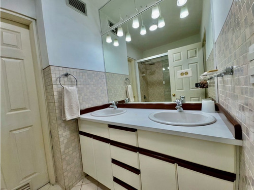 Se Vende Apto 290m2 4h+s/7b/3p La Unión