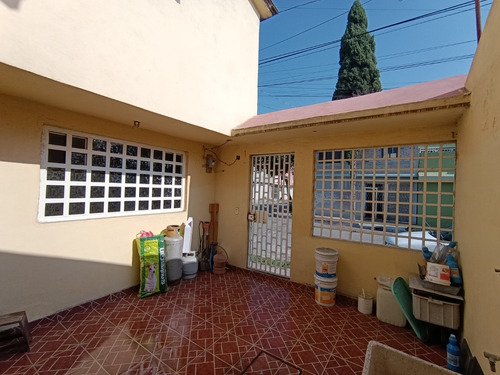 Casa 205 M², Jardines De Morelos, Ecatepec, Edo. Méx.