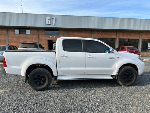 Toyota Hilux 3.0 Srv Cab. Dupla 4x4 4p