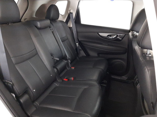 Imagen 10 de 15 de Nissan X-trail 2 Row 2020
