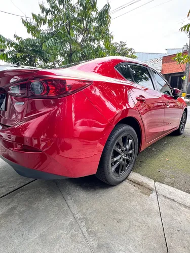 Mazda 3 2.0 Touring At