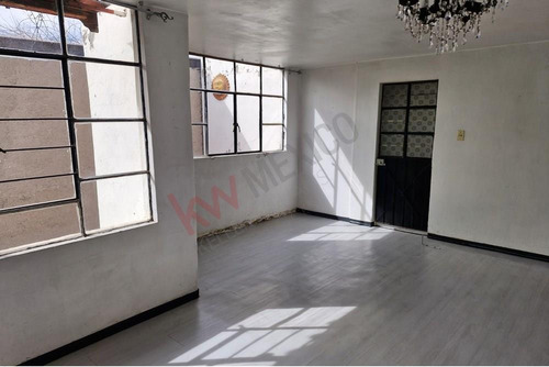 ¡oportunidad Única! Casa En Venta En La Codiciada Avenida E