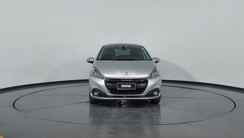 Peugeot 208 1.6 Feline Tiptronic