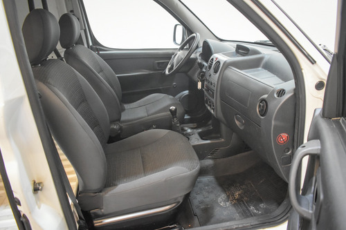 Peugeot Partner 1.6 Vti Confort
