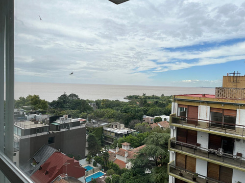 Departamento En Venta En La Lucila, 3dormitorios, 2cocheras, Pileta