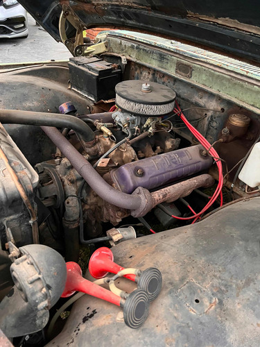 Ford F-100