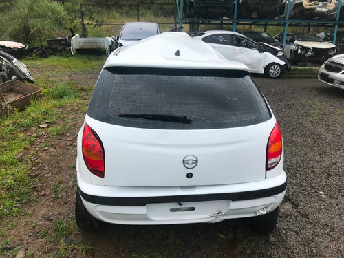 Imagem 6 de 8 de Sucata Chevrolet Celta 2002 1.0 Farroupilha Rs Peças