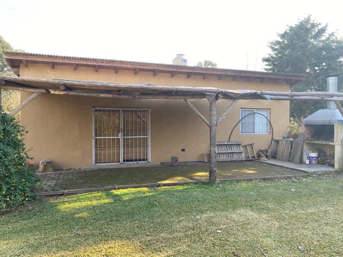 Venta Casa 2 Amb En Parque Sakura, Exaltación De La Cruz.