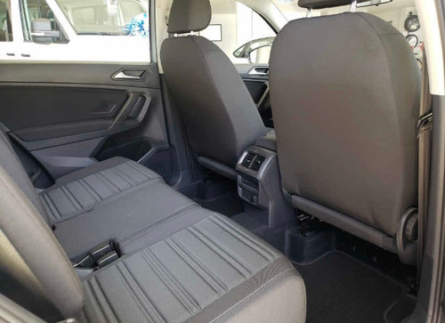 Imagen 7 de 13 de Volkswagen Tiguan 1.4 Trendline 2022
