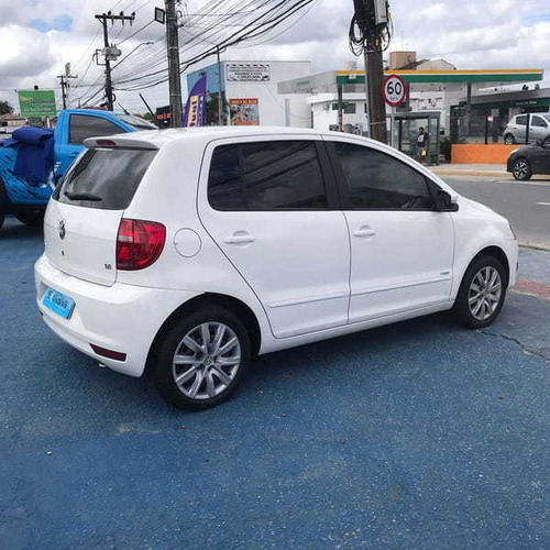 Imagem 5 de 10 de Volkswagen Fox 1.6 Gii 2014