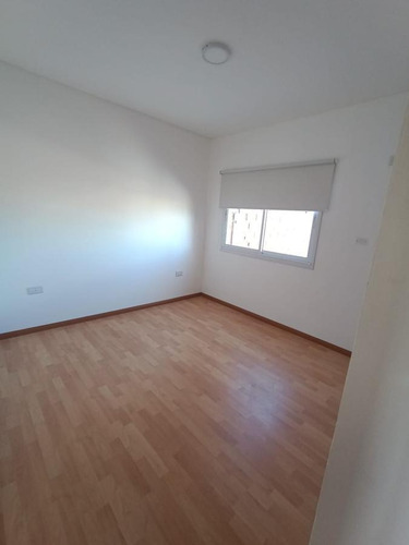 Imagen 30 de 30 de Duplex Tipo Casa Venta -165 Mts 2 Terreno-cochera - Berisso