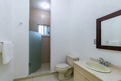 Vendo Casa En Condominio, En Cuernavaca, A Un Paso De Sumiya