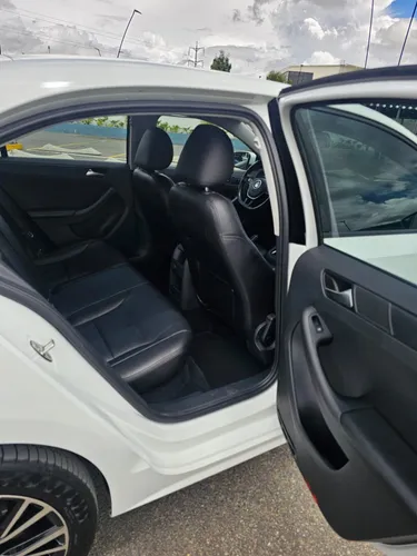 Volkswagen Jetta 2.0 Trendline